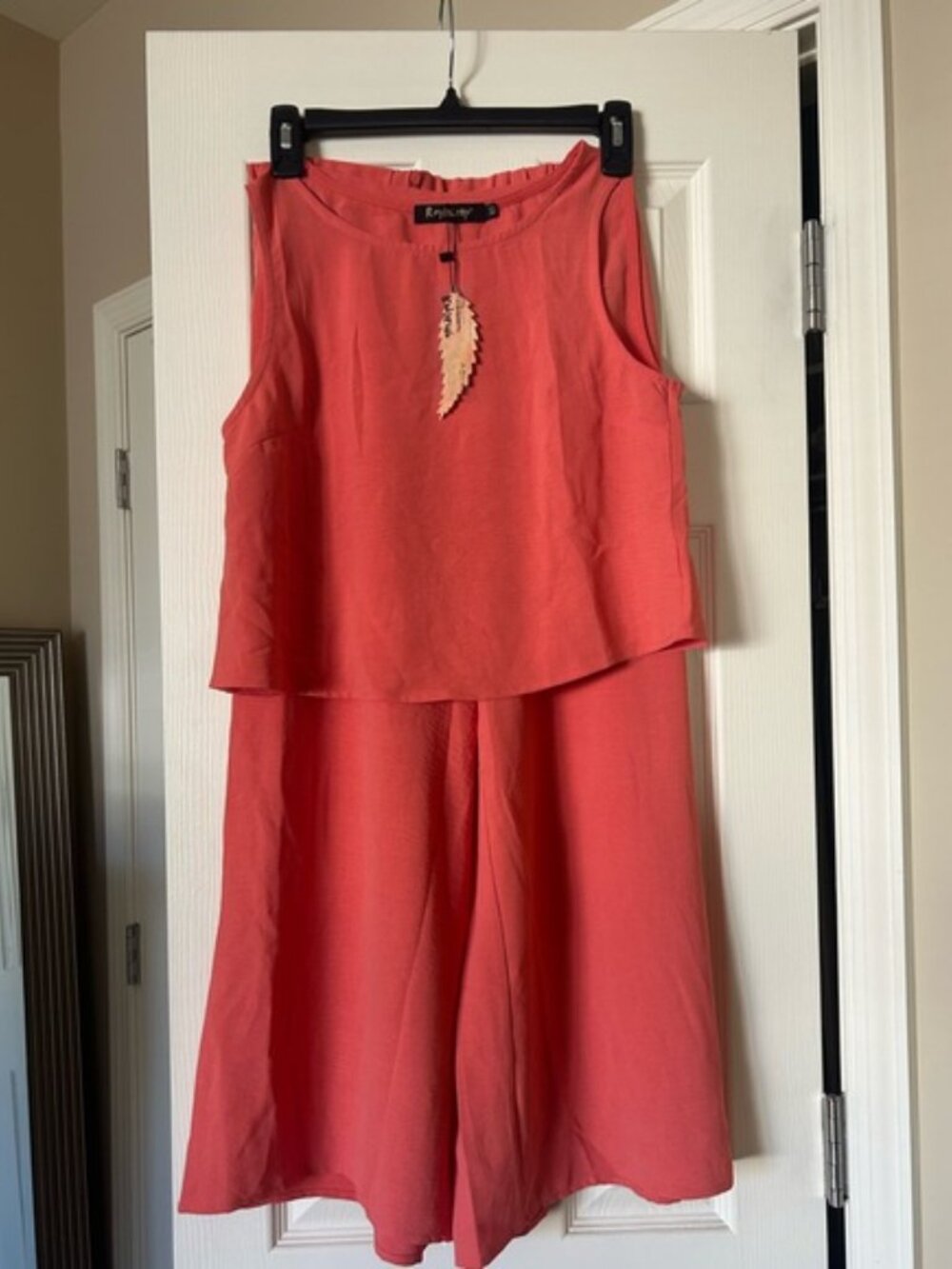 π₯ Coral 2 Piece Set | Crop Top + Wide Leg Pants Outfit | Size Small NWT - Picture 6 of 6